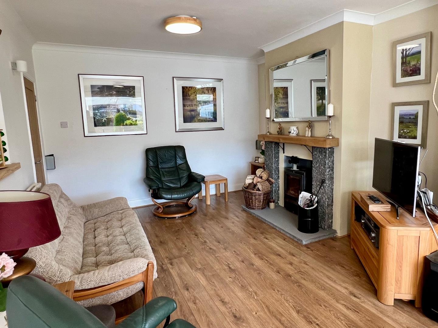 Oaklands Road, Bridgend County Borough, CF31 4SN